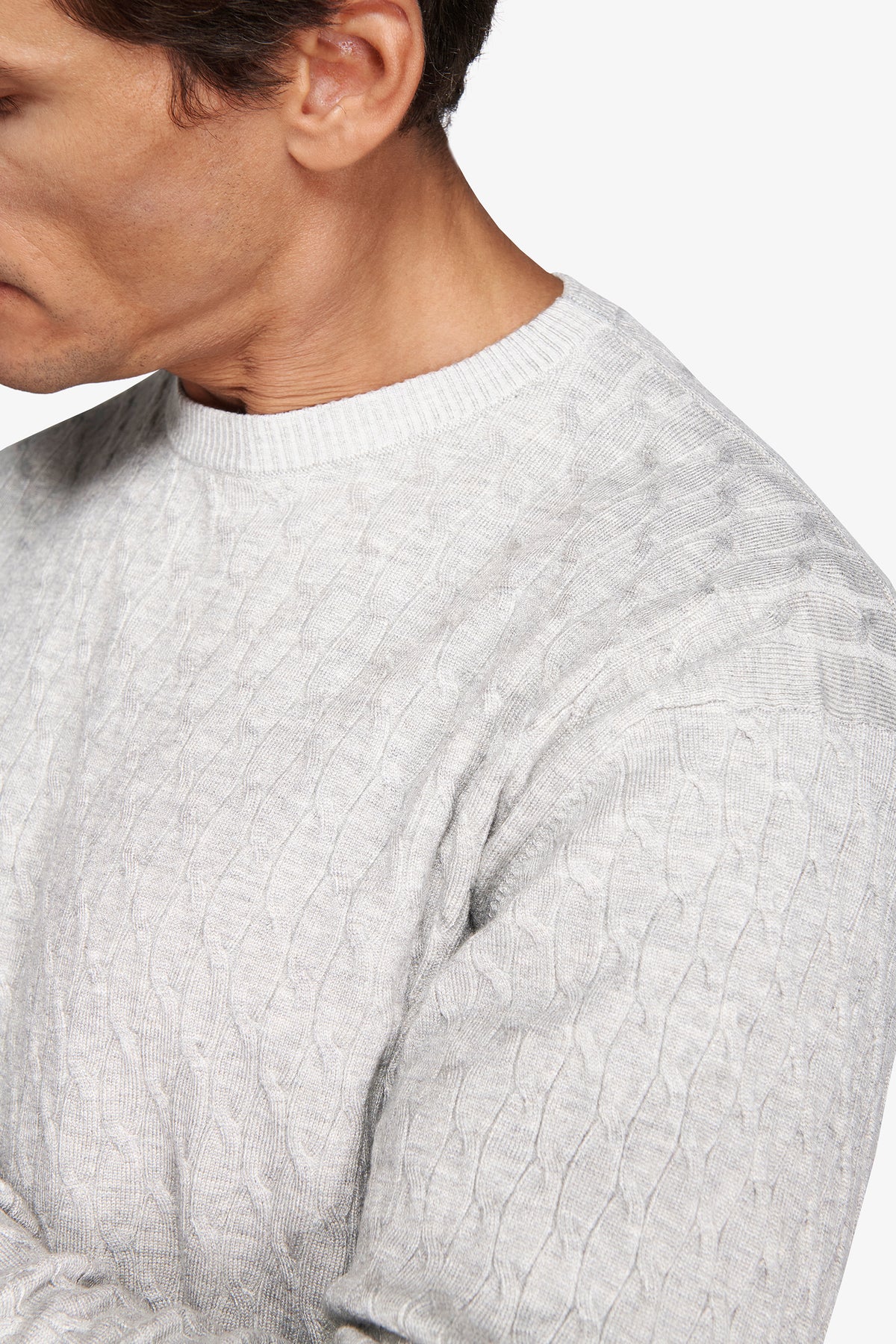 Maglia girocollo treccia grigio chiaro